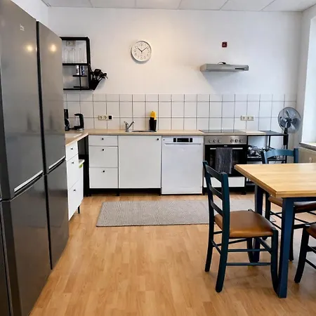 Daire Ilvers - Grosse 6 Raumwohnung Fuer Bis Zu 8 Personen *