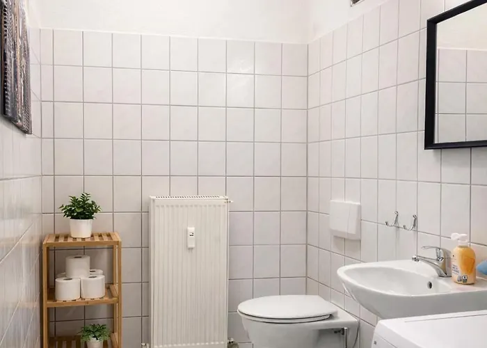 Ilvers - Grosse 6 Raumwohnung Fuer Bis Zu 8 Personen * Erfurt